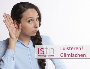 Luisteren - Glimlachen - Lees deze verkooptip van ISTN