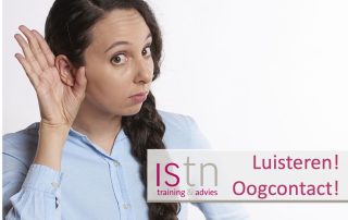 Luisteren - Oogcontact - Lees deze verkooptip van ISTN